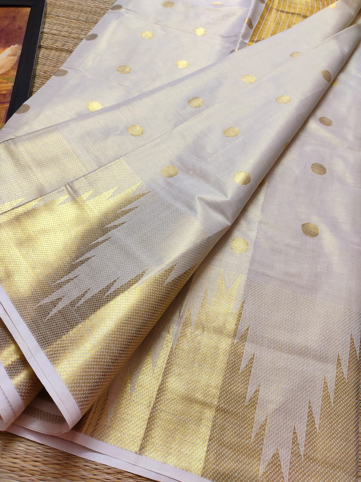 Festive Kuthampully Kasavu Saree with Fine Zari
